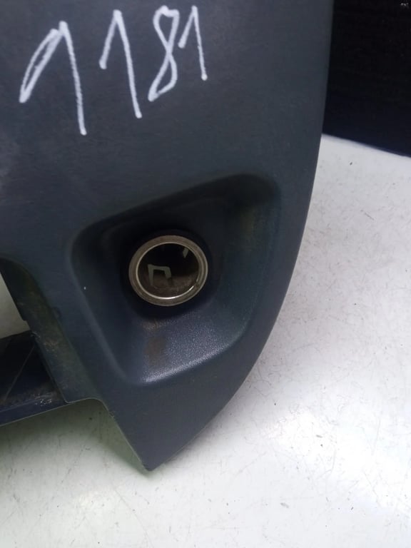 A9016890791 A9016893208 A9016801807 MB panel center part