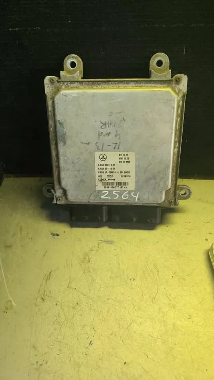 A6519007401 A6519011801 28381036 ECU for MB