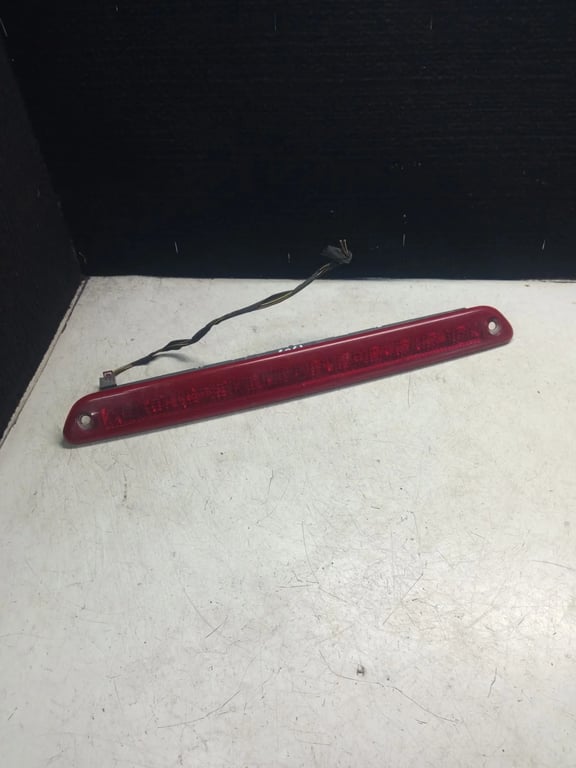 A9068200456 2DA 009511 STOP LIGHT for VW CRAFTER