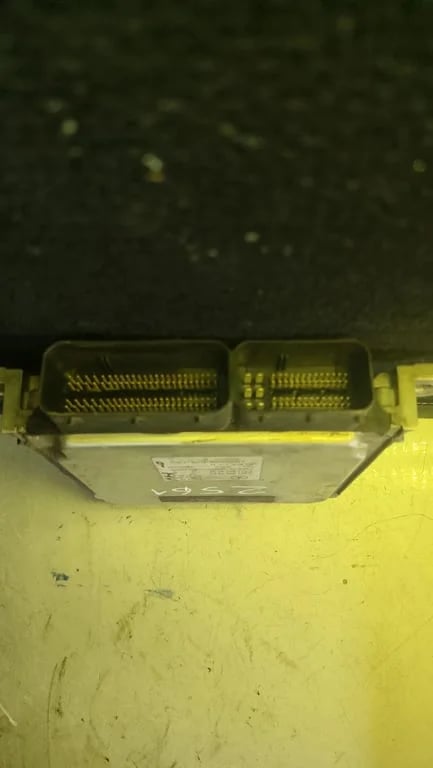 A6519000301 A6519019200 28266367 ECU for MB