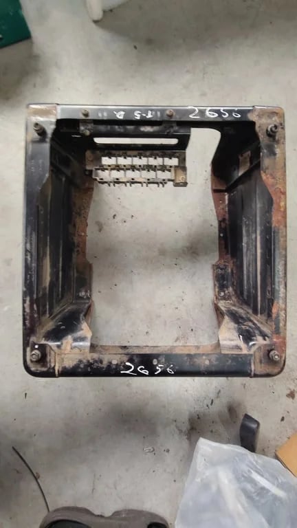 7H0881677B C464897S002 passenger Seat Base Frame for VW T5
