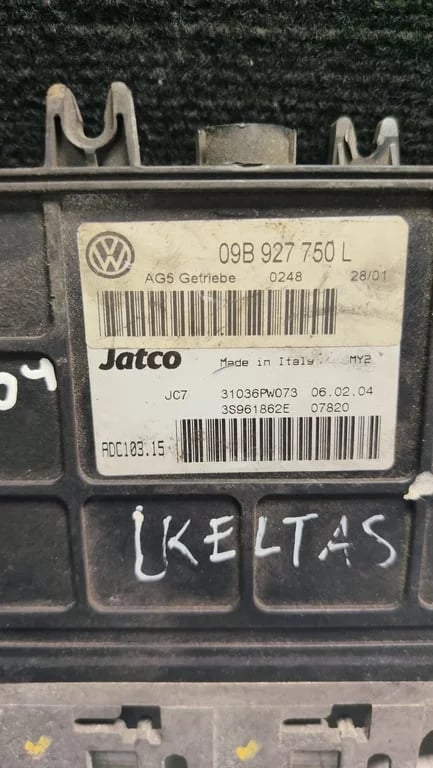 09B927750L 310369W073 3S961862E ECU for VW