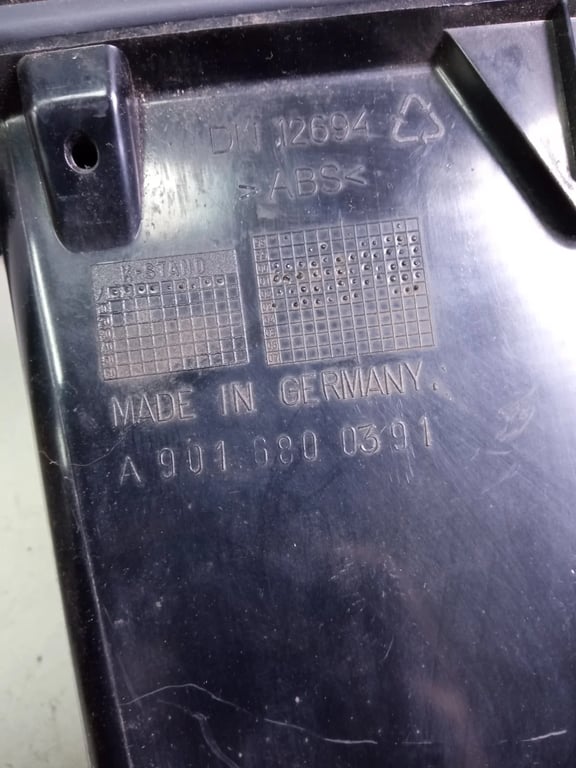 A9016800391 A9016800491 Mercedes Sprinter Glove box