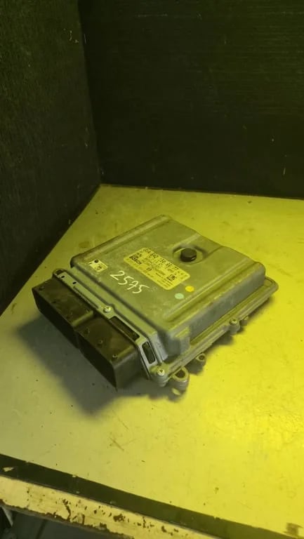 A6421506677 0281013952 ECU for MB