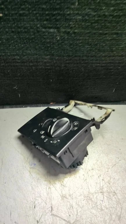 A6395450204 HEADLIGHT SWITCH for MB VITO