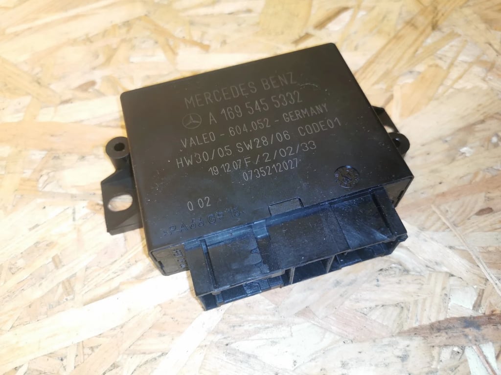 Mercedes-Benz B Klasse Parkdistanz Modul A1695455332 -  SYS-MNLARKEV-HSSM