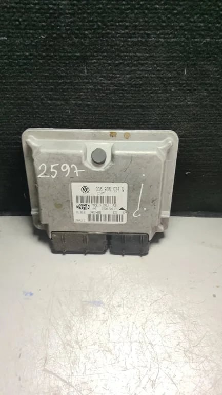 036906034Q 1AR3YX22B ECU for AUDI A2
