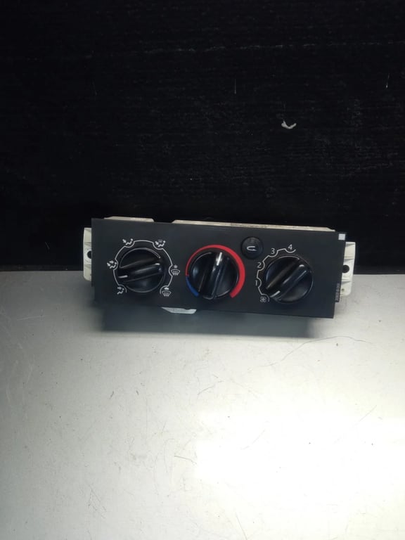 BEHR92537 92537330 CLIMATE CONTROL UNIT for RENAULT