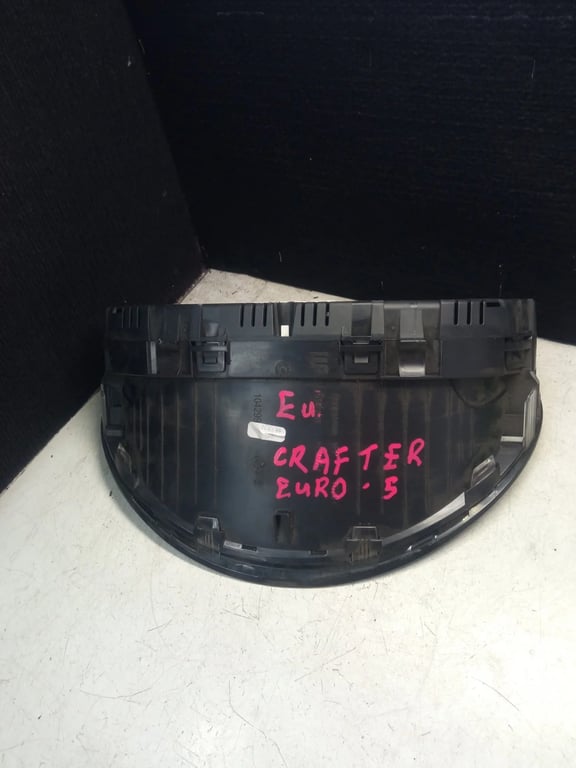 HVW9069004300 A9069010301 INSTRUMENT CLUSTER for CRAFTER