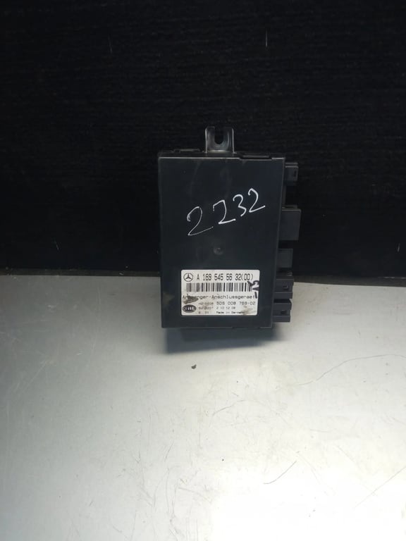 A1695455632 tow bar control module FOR MERCEDES BENZ