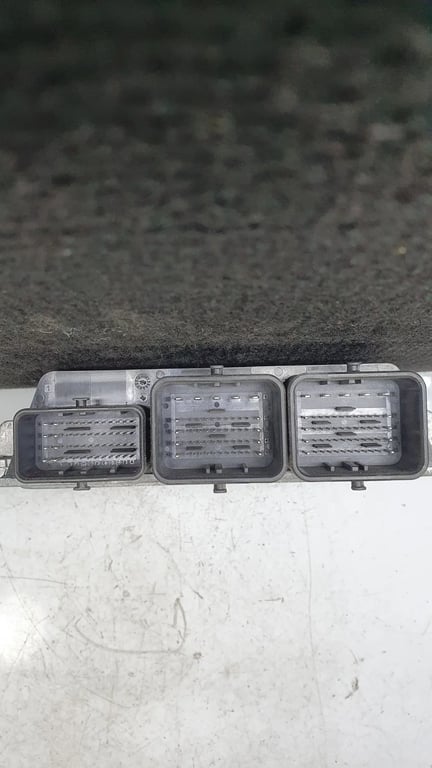 BV61-12A650-AXH S180133039 9TNH ECU for FORD FOCUS