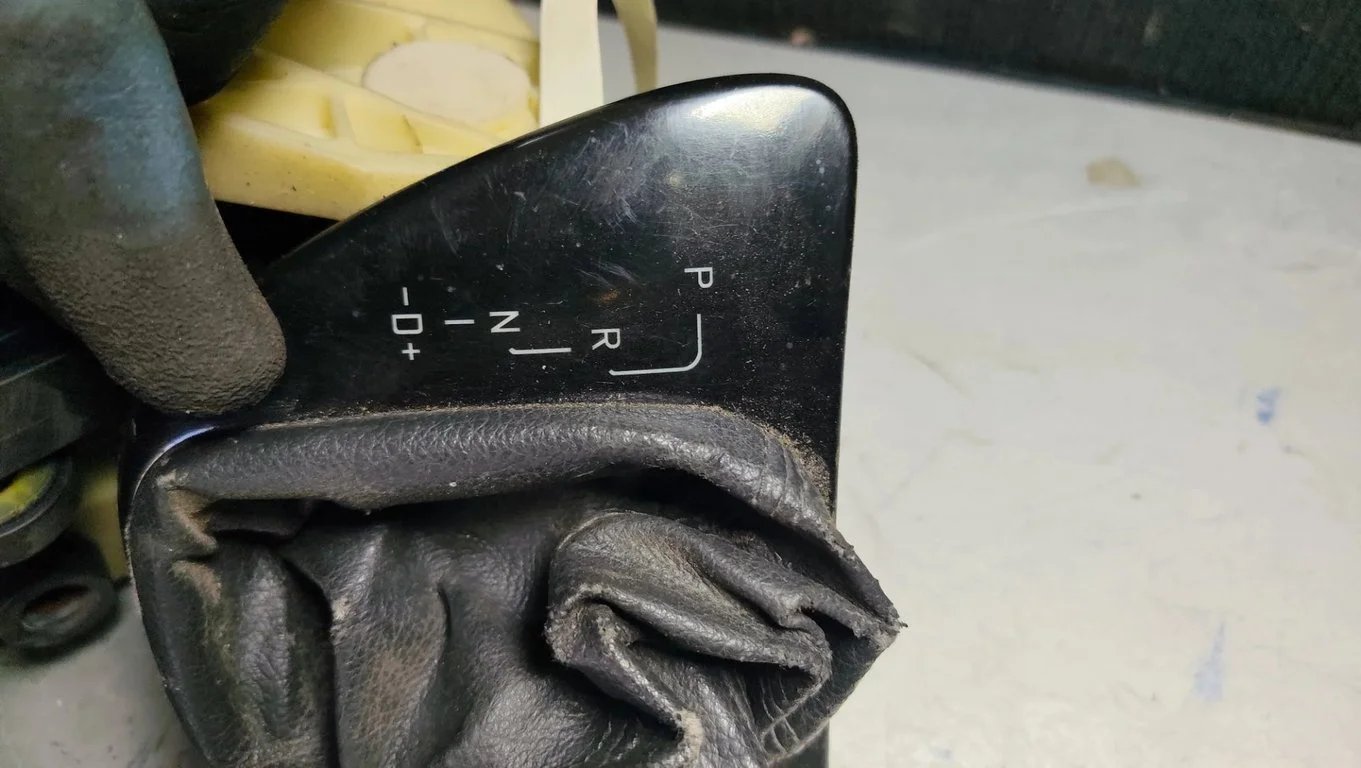 A6395450432 A6395450432 A6392670064 MB VITO switching lever