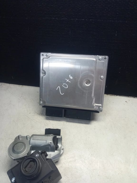 A6461503279 0281011934 2095452308 A2034621130 ECU for MB