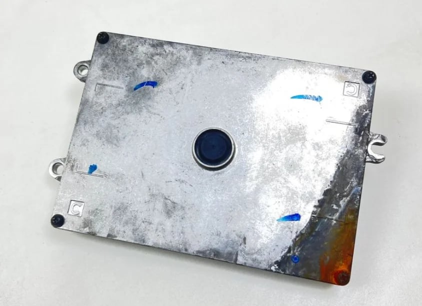 Used engine control module A6155555331091 - Image 3