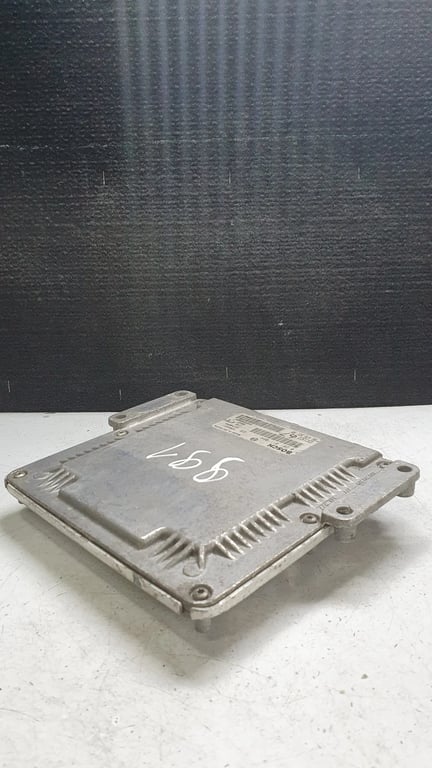 0281011084 9647693180 ECU for CITROEN XSARA