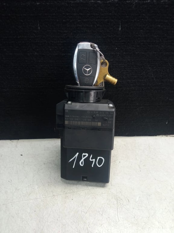 A6395450908 IGNITION LOCK AND KEY FOR MB