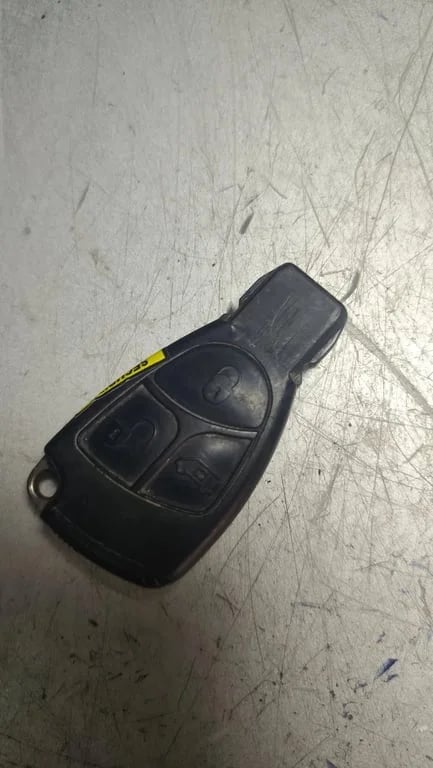 6395450608 IGNITION LOCK WITH KEY for MB