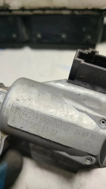A6519000700 A9069003403 A0375456132 ECU for MB