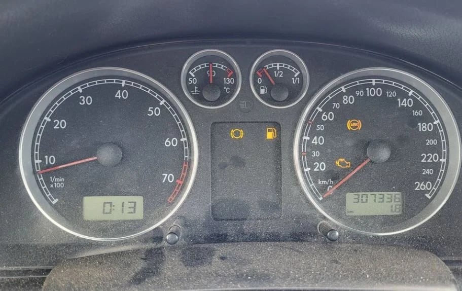 Used engine control module A6554555