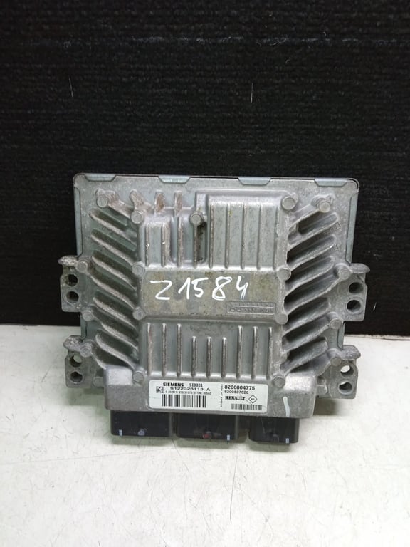 S122326113A 8200804775 ECU for RENAULT