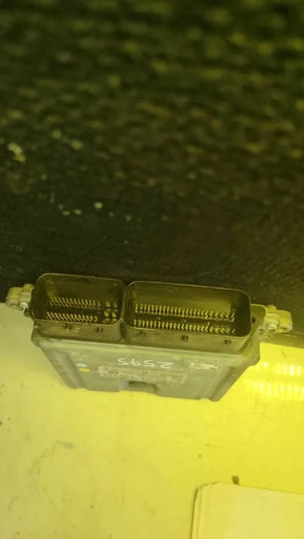 A6421506677 0281013952 ECU for MB