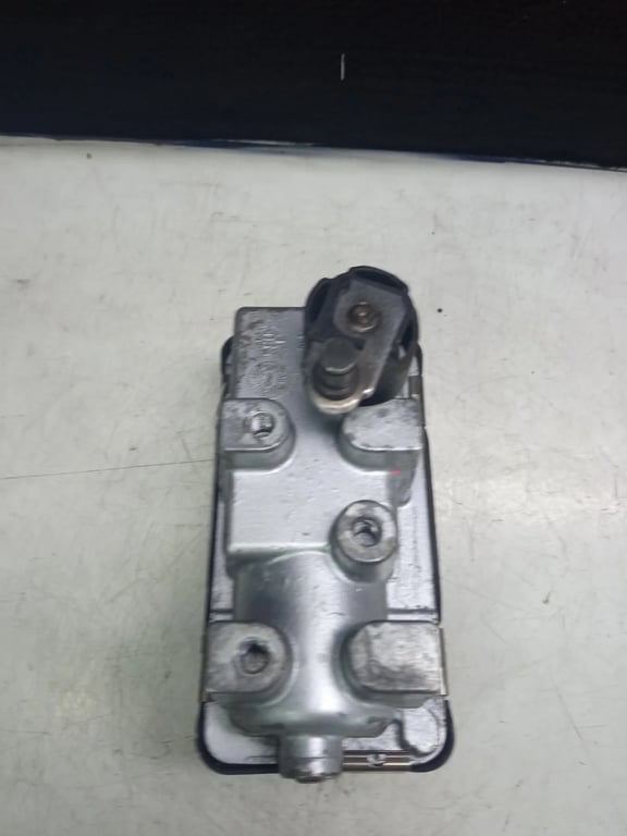 6NW008412 turbo actuator for FORD