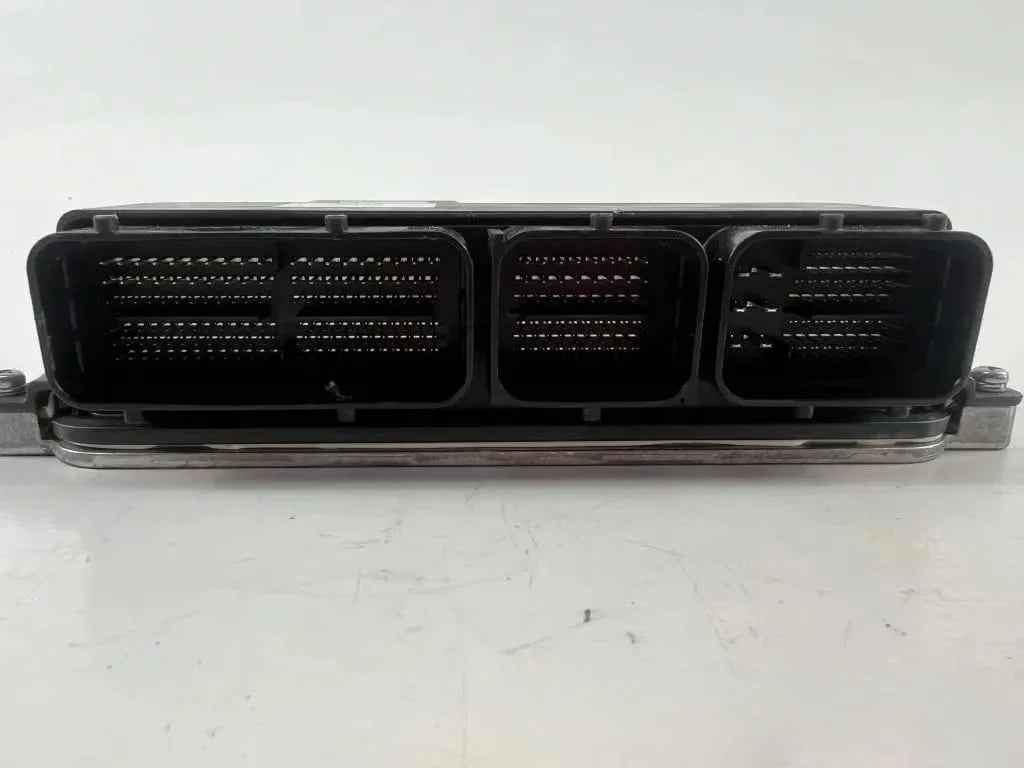 32383797 Volvo XC40 Engine control unit/module ECU, €333.00 | RRR - Image 3