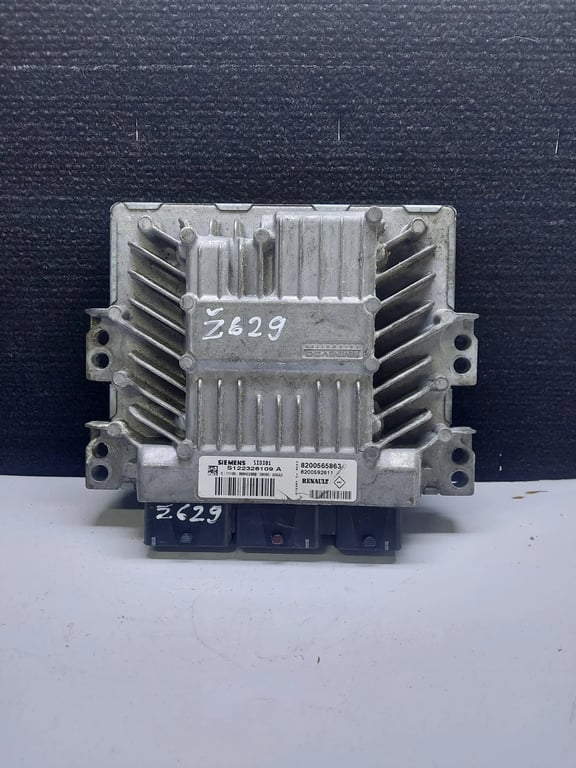 8200565863 8200592611 S122326109A RENAULT control module