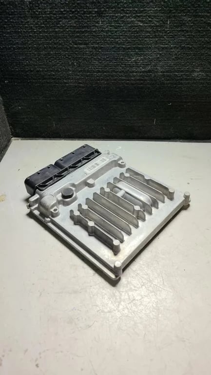 A6511501879 A0054469640 28254848 control module for MB VITO