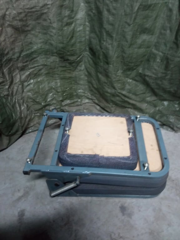 GSM 08 2002 seat