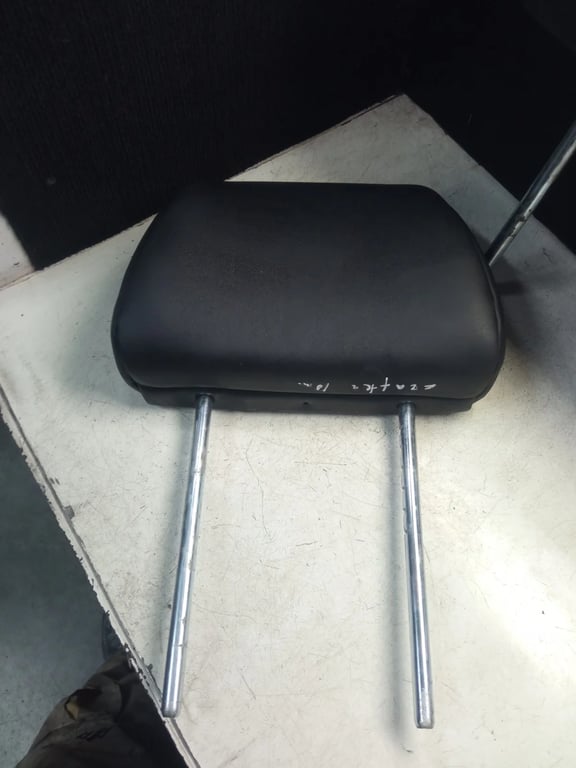 HEAD REST for VW CRAFTER 2010
