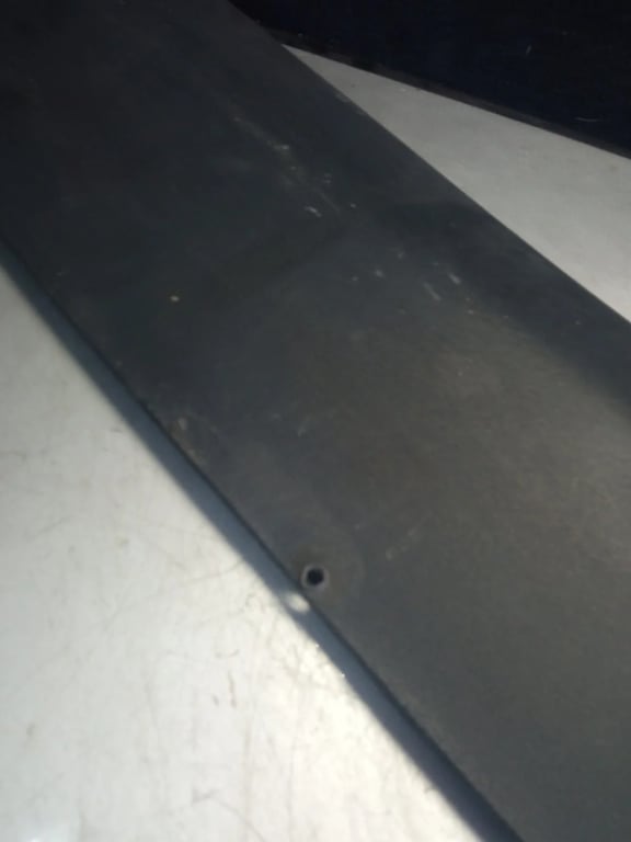 A6398840022 AIR FILTER COVER TRIM for MB
