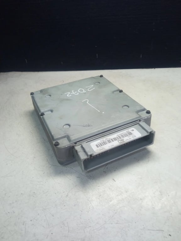 1M5F-12A650-BD JQZ2 EJ9AB4B1FVWL ECU for FORD FOCUS