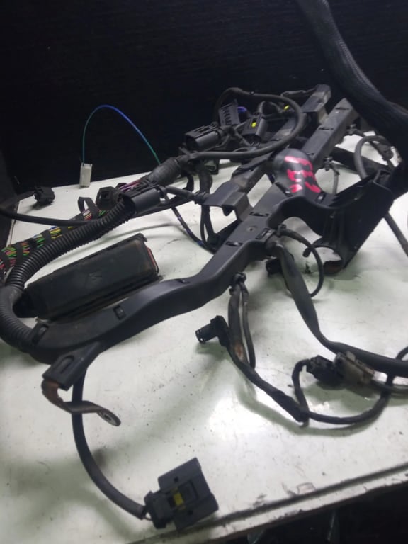A0001501415 A6395407635 A6390017099 MB engine wiring harness