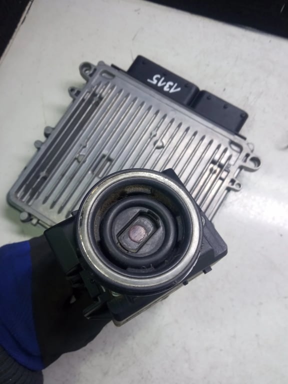 A6461507472 0281015064 A6395452108 A0355457732 ECU for MB