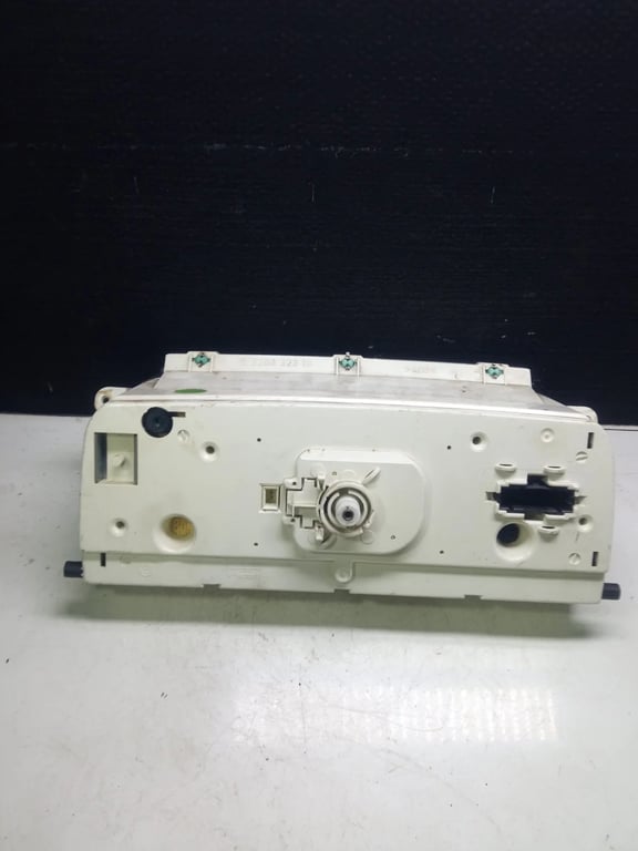 6160653003 701919033DM VW instrument cluster