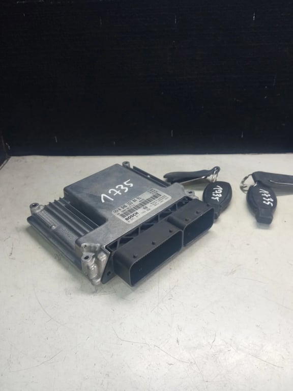 A6461530491 0281011789 ECU for MB with 2 KEYS