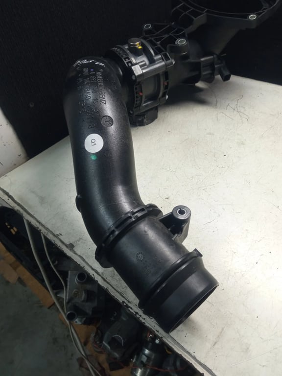 A6510900070 A6510900028 A6510901437 THROTTLE BODY for MB
