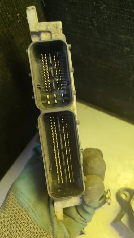 A651902600 A9065456408 A0375456132 ECU for MB