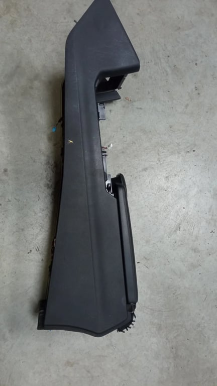 0005745021 DBAE534112 for Mercedes-Benz E  2013 Center console