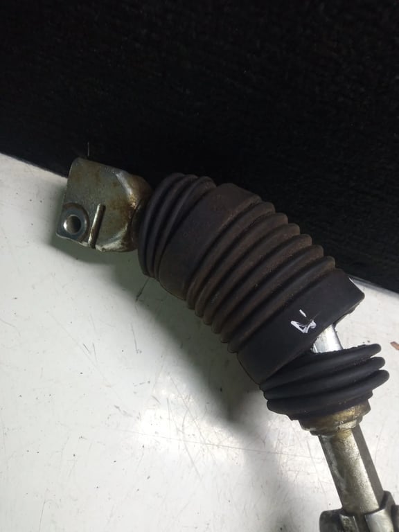 CPLA-3C662-AF K681A Range Rover Steering column