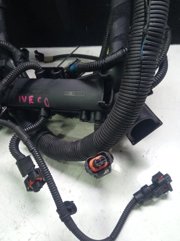 504317642 302934 IVECO engine wiring harness
