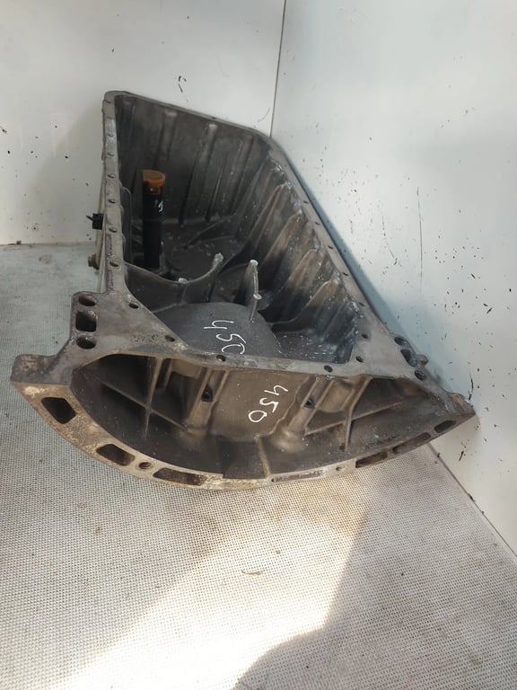 R6110140902 A0041535228 MERCEDES BENZ oil pan