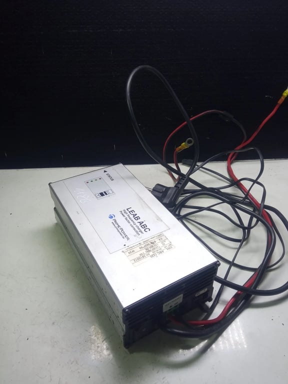 0036120 0810012 02M37640 LEAB ABC 1220 battery charger