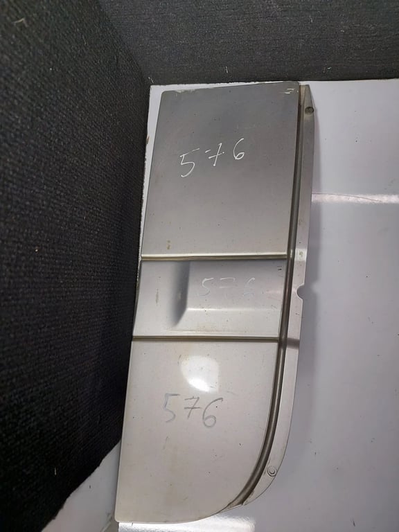 A6397540034 MB FUEL FILER FLAP COVER