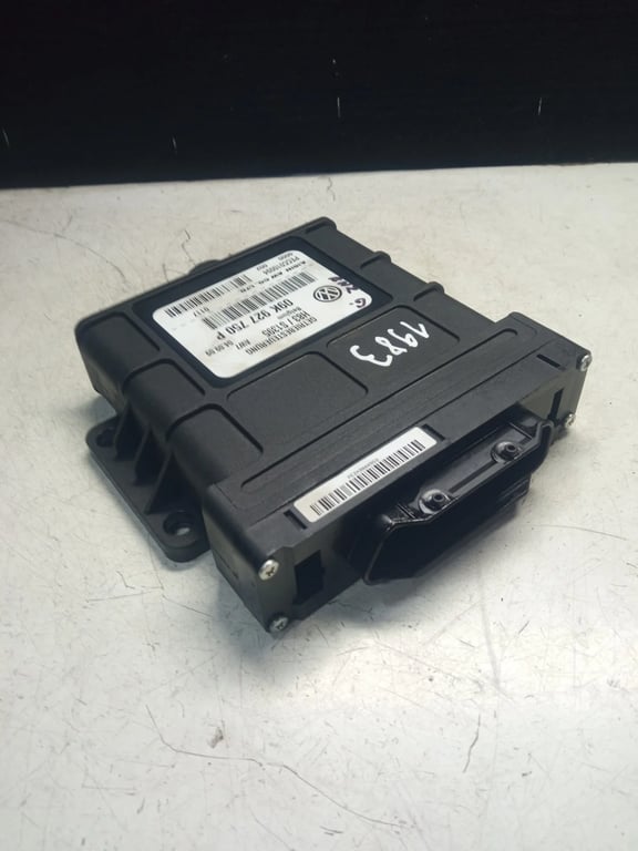 09K927750P GEARBOX ECU for VW
