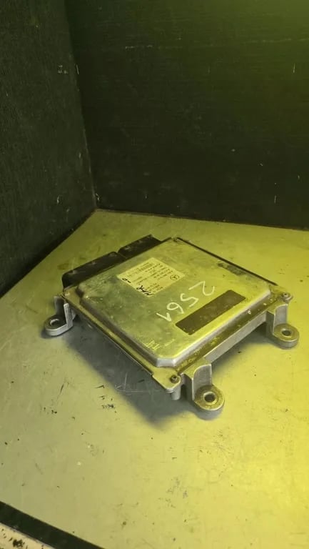 A6519000301 A6519019200 28266367 ECU for MB