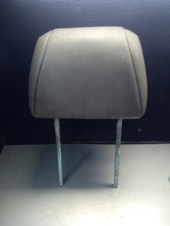 HEAD REST for VW CRAFTER FROM 2006