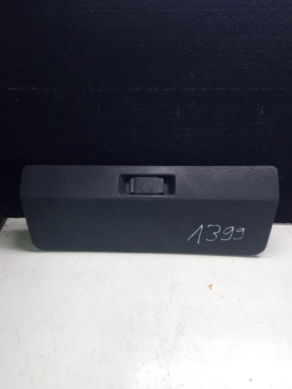 701857131 191857131 VW GOLF II Glove Box door