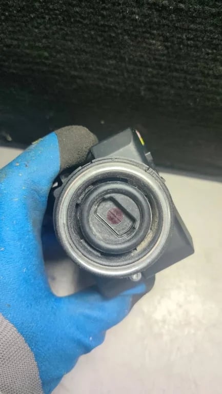 6395450608 IGNITION LOCK WITH KEY for MB